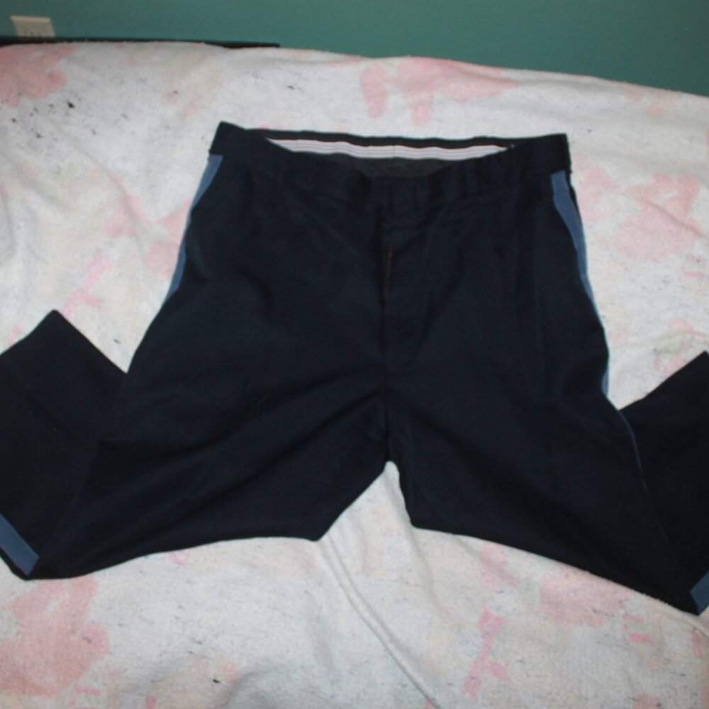 Vintage Lawrence of Philadelphia Men's Black and Blue Stripe Dress Pants Size 44